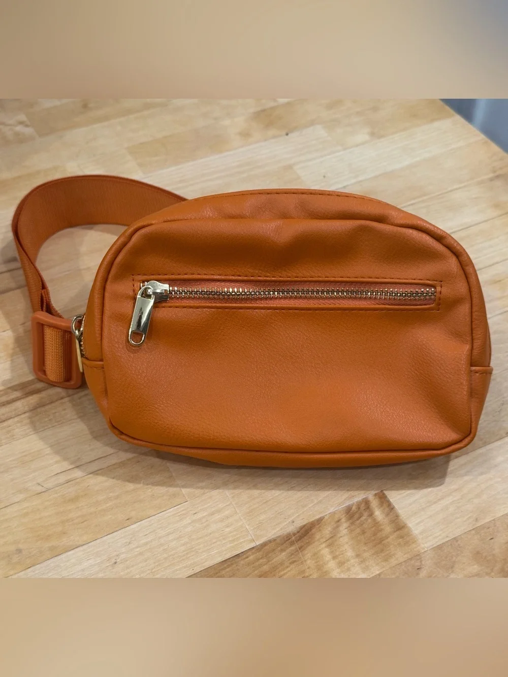 Fanny Pack, waist bag, Wild Fable Faux leather crossbody
